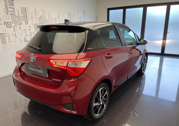 Toyota Yaris cena 72900 przebieg: 30600, rok produkcji 2019 z Człopa małe 22